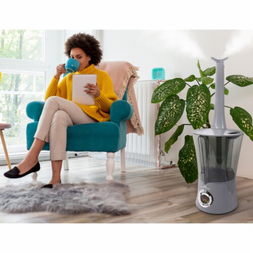 Air Innovations 2.15 Gal. Tank Ultrasonic Cool Mist Digital Humidifier, Platinum Perspective: left