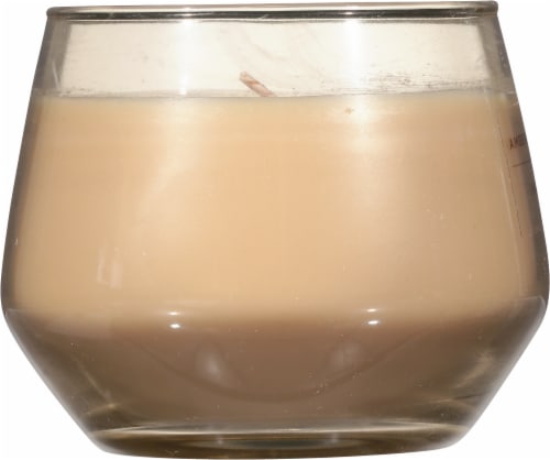 Yankee Candle Amber & Sandalwood Jar Candle Perspective: left