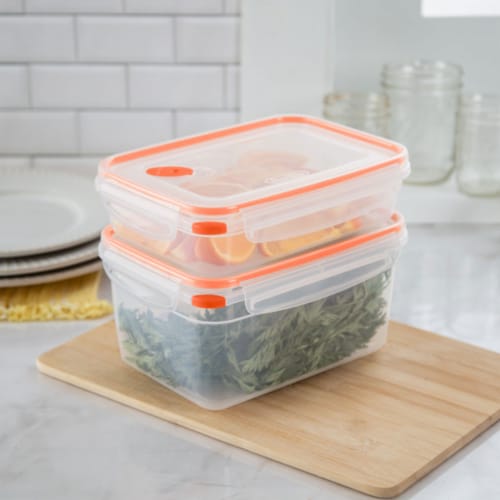 Sterilite 03211106 Ultra-Seal 5.8 Cup Food Storage Container w