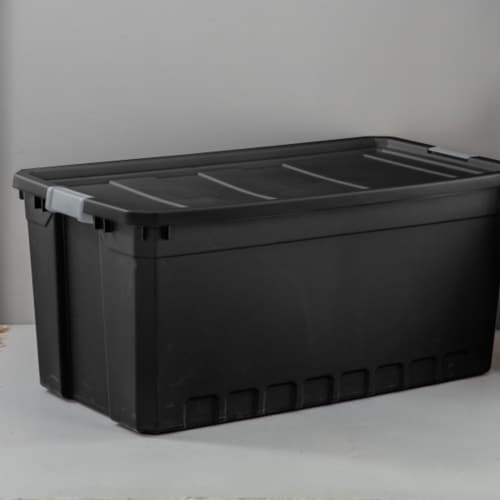 Sterilite 50 Gal Rugged Industrial Stackable Storage Tote w/ Lid