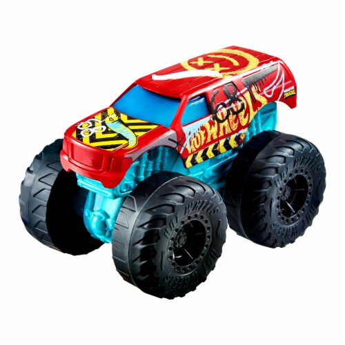 Mattel Hot Wheels® Monster Trucks Roarin Wreckers Demo Derby Vehicle Perspective: left