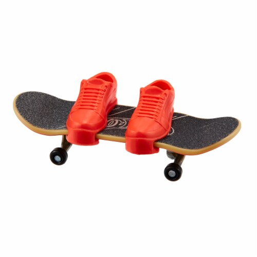 Mattel® Hot Wheel® Skateboard Perspective: left