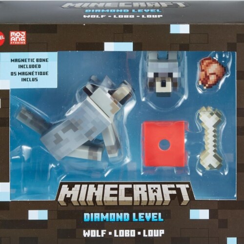 Mattel MINECRAFT DIAMOND LEVEL WOLF Figure Perspective: left