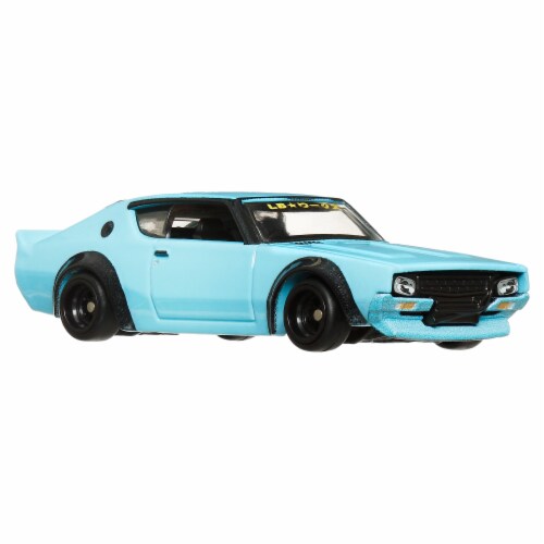 Mattel® Hot Wheels® Car Culture Team Transport™ Nissan Skyline 2000 GT-R LBWK Perspective: left