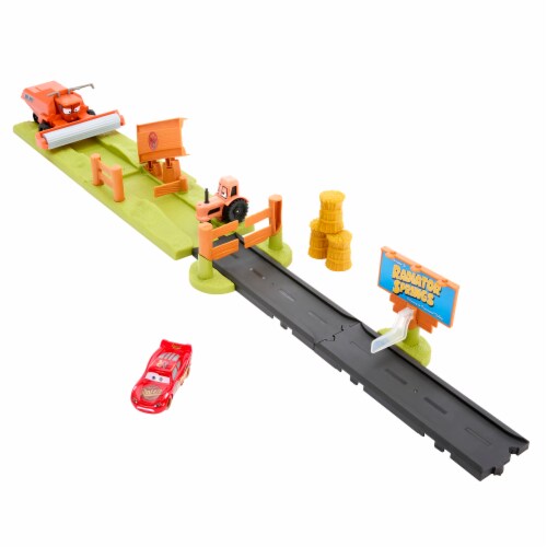 Mattel Disney and Pixar Cars Stunt Race Playset Perspective: left