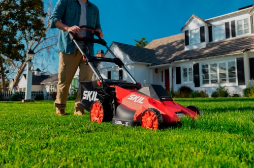 SKIL PWR CORE 40™ Brushless 40V 20" Self Propel Mower Kit Perspective: left