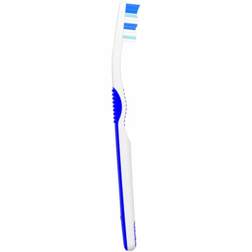 Oral-B Healthy Clean Soft Toothbrush Perspective: left
