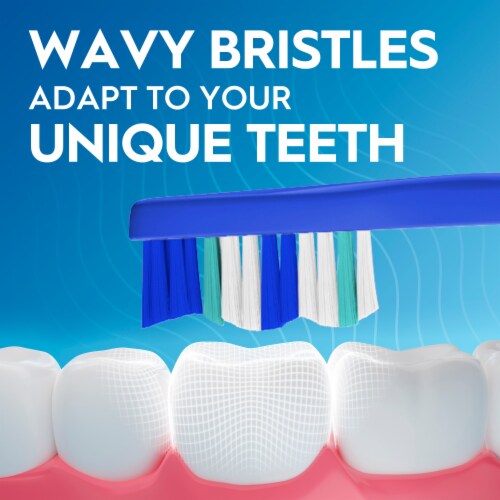 Oral-B Healthy Clean Toothbrushes Perspective: left