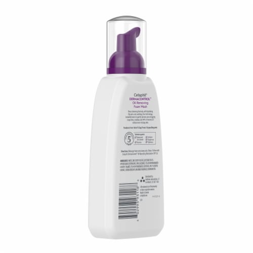 Cetaphil® PRO Oil Removing Foam Wash Perspective: left
