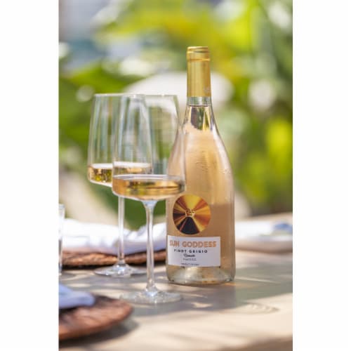 Sun Goddess Ramato Pinot Grigio Italy White Wine Perspective: left
