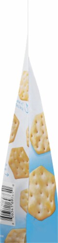 Milton's Craft Bakers Organic Cheesy White Cheddar Crackers Perspective: left