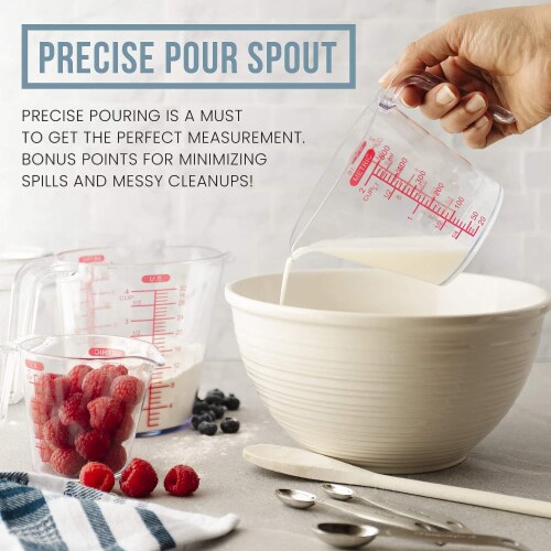 Chef Pomodoro 3-Piece Measuring Cup Set Perspective: left