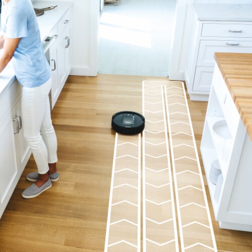 Shark® RV1001 Ion Robot Vacuum Perspective: left