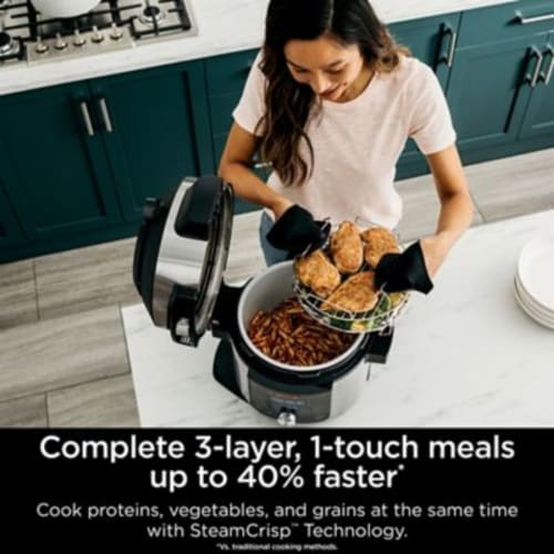 Ninja Foodi 14-In-1 Pressure Cooker Steam Fryer With Smartlid