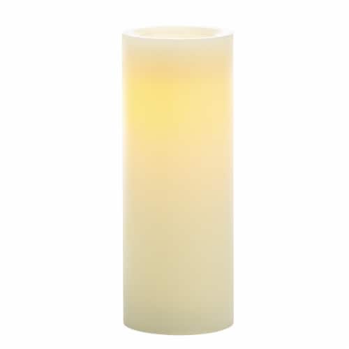 Inglow Round Pillar Candle Perspective: left