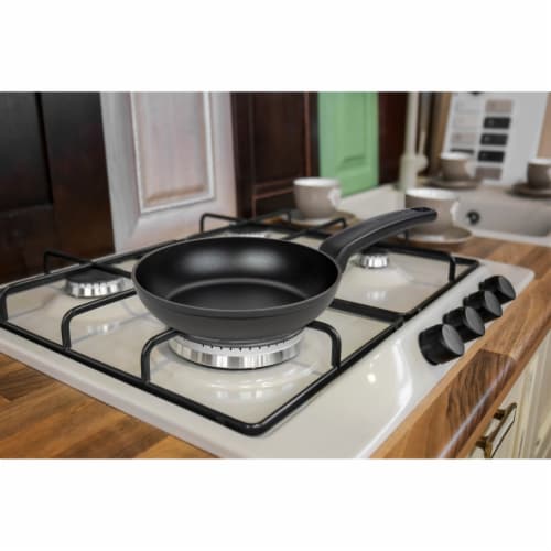 Fry Pan And Skillet, Non-Stick Aluminium Cookware With Bakelite Handle, 8 (20Cm) Perspective: left