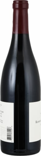 Hartford Family Winery Pinot Noir Red Wine Perspective: left