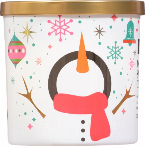 Tuscany Limited Edition In The Lane Snow Is Glistening Candle Perspective: left