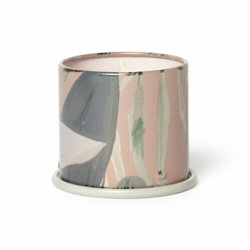 Illume Luxary Soy Candle - Coconut Milk Mango Perspective: left