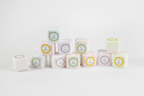 Shower Steamers Gift Set - 5 Big Fizzies, Cheer Up Package Perspective: left