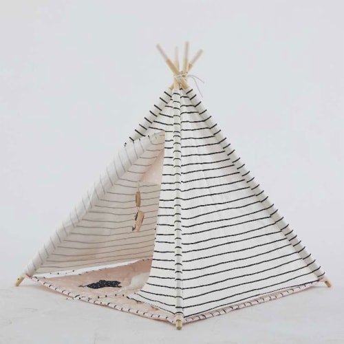 Wonder&Wise Indoor Baby Kids Foldable Activity Toy Teepee Play Tent w/ Llama Mat Perspective: left