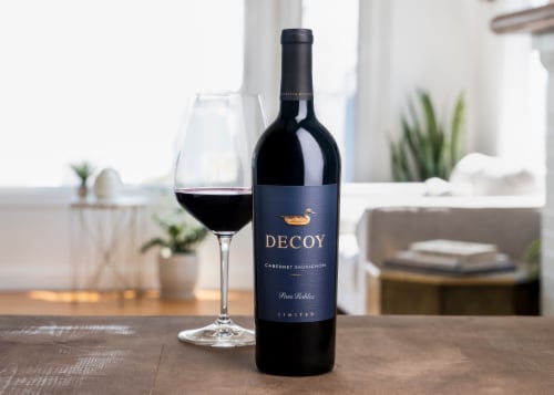 Decoy Limited Paso Robles Cabernet Sauvignon Perspective: left