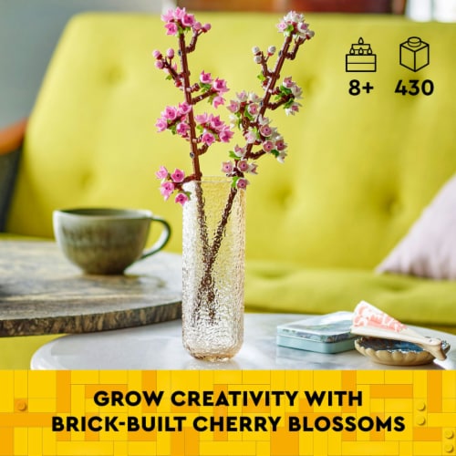 LEGO® Cherry Blossoms 40725 Building Set Perspective: left