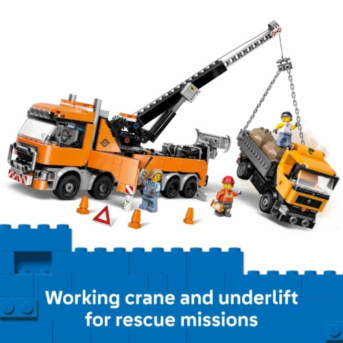 LEGO City Heavy-Duty Recovery Tow Truck with Crane 60467 Perspective: left