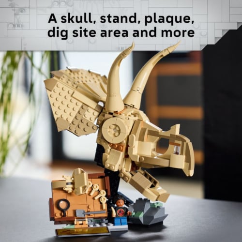LEGO Jurassic World Dinosaur Fossils Triceratops Skull Building Toy 76969 Perspective: left