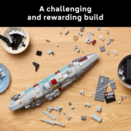 LEGO Star Wars Home One Starcruiser Buildable Spaceship Toy Model Kit 75405 Perspective: left