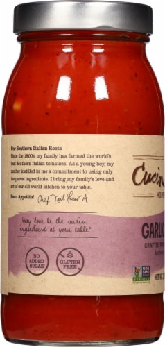 Cucina Antica® Garlic Marinara Sauce Perspective: left