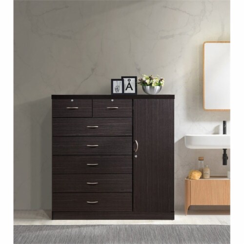 Pemberly row 7 clearance drawer chest