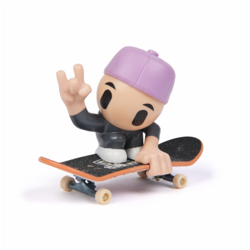 Tech Deck™ Series 1 SK8 Crew™ Figure Perspective: left