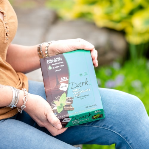 NuGo® Dark® Mint Chocolate Chip Gluten Free Vegan Protein Bars Perspective: left