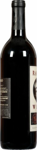 Ravenswood Vintners Blend Merlot Red Wine Perspective: left