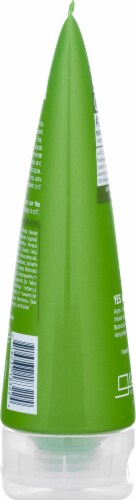 Giovanni Tea Tree And Mint Mositurizing Shave Cream Perspective: left