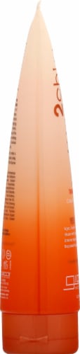 Giovanni 2 Chic Tangle Volume Shampoo Perspective: left
