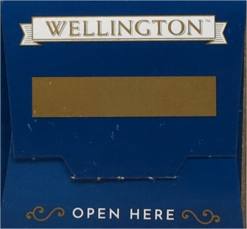 Wellington™ Traditional Water Crackers Perspective: left
