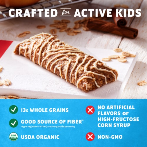 Zbar Cinnamon Roll Organic Soft-Baked Energy Snack Granola Bars Perspective: left