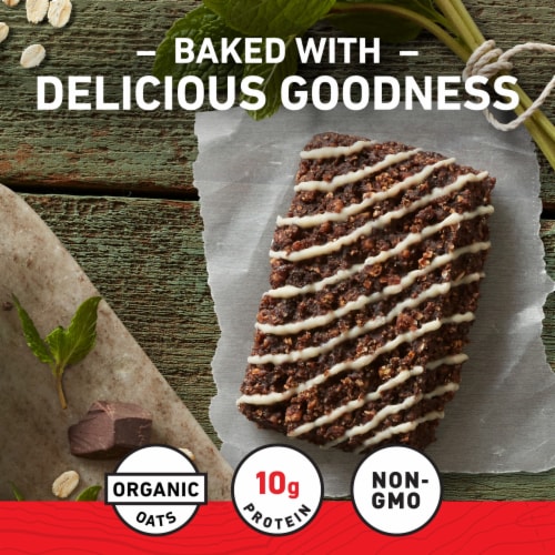 CLIF BAR® Cool Mint Chocolate Energy Bars Perspective: left