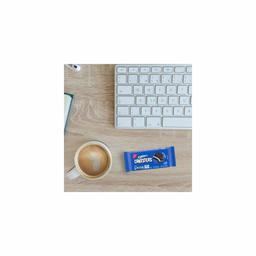 OREO Cakesters Soft Snack Cakes, (Pack of 12) Perspective: left