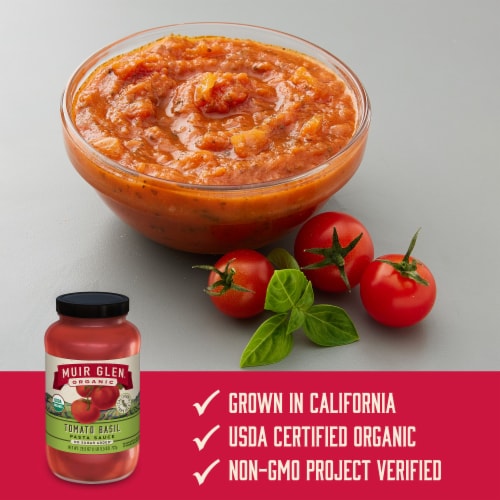 Muir Glen™ Organic Tomato Basil Pasta Sauce Perspective: left