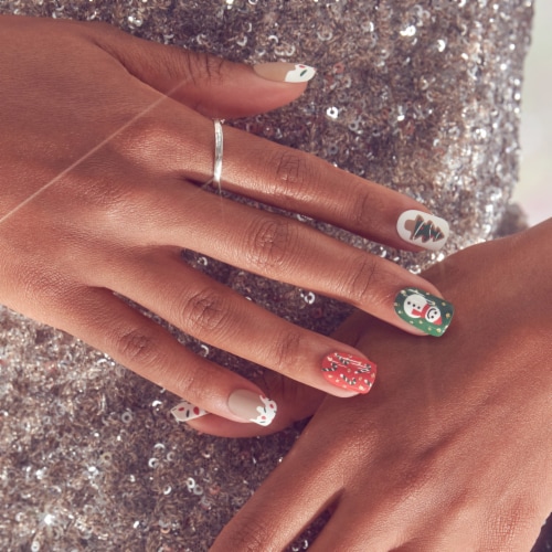 Kiss® Voguish Fantasy Nails - Silent Angels Perspective: left