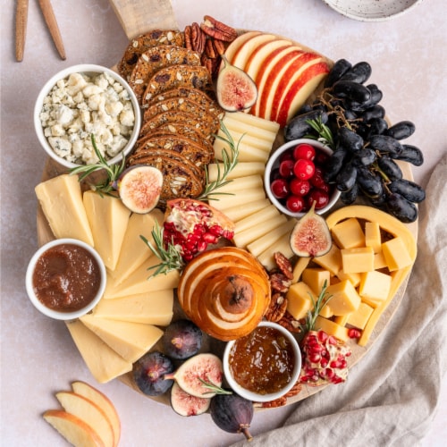 Roth Buttermilk Blue®, Blue Cheese Wedge Perspective: left