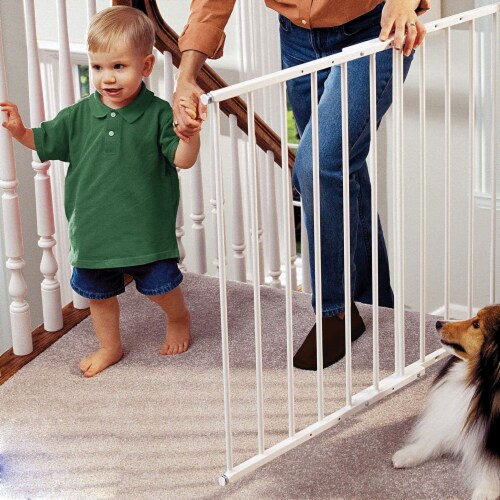 KidCo G2000 Safeway Top of Stairs Quick Release Baby Gate, 42.5 x 30.5 In, White Perspective: left