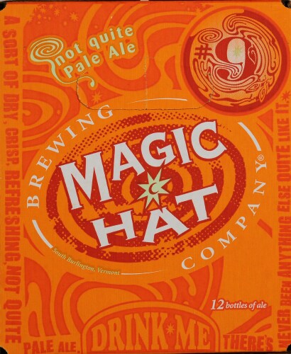 Magic Hat #9 Pale Ale Perspective: left