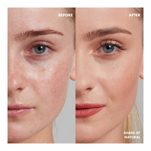 NYX Professional Makeup Total Control Pro Drop Foundation 7 Natural Perspective: left
