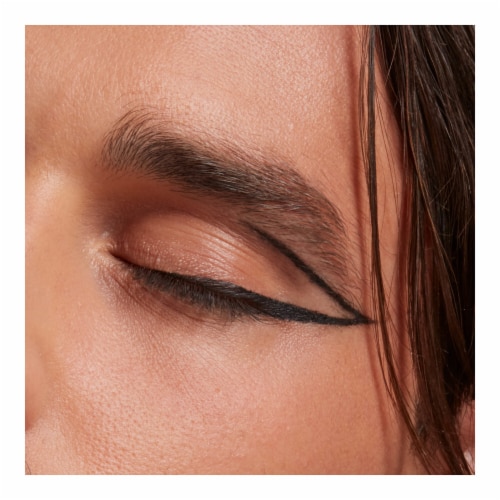 NYX Professional Makeup Epic Wear Eyeliner Stick 08 Pitch Black Perspective: left