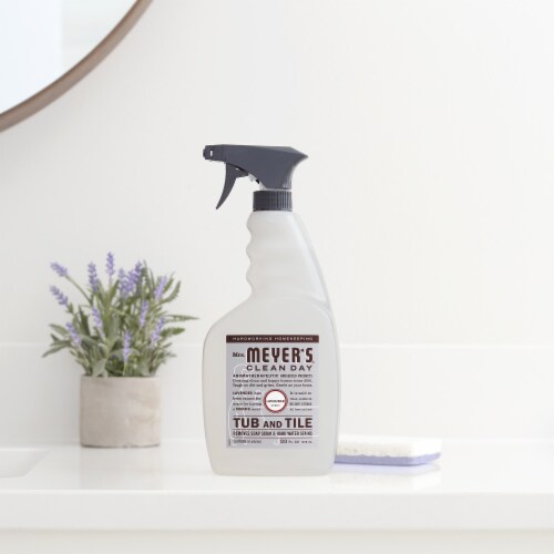 Mrs. Meyer's Clean Day Tub and Tile Cleaner, Lavender Scent, 33 Ounce Bottle Perspective: left