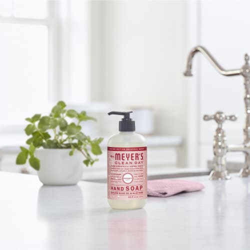 MRS MEYERS CLEAN DAY Liquid Hand Soap Peppermint Perspective: left